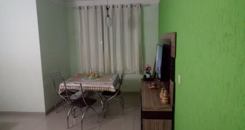 APARTAMENTO À VENDA!!