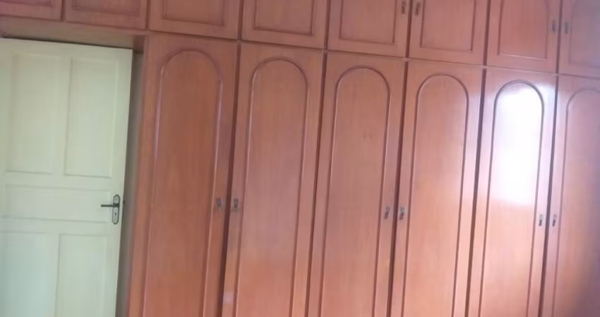 SOBRADO À VENDA!!!
