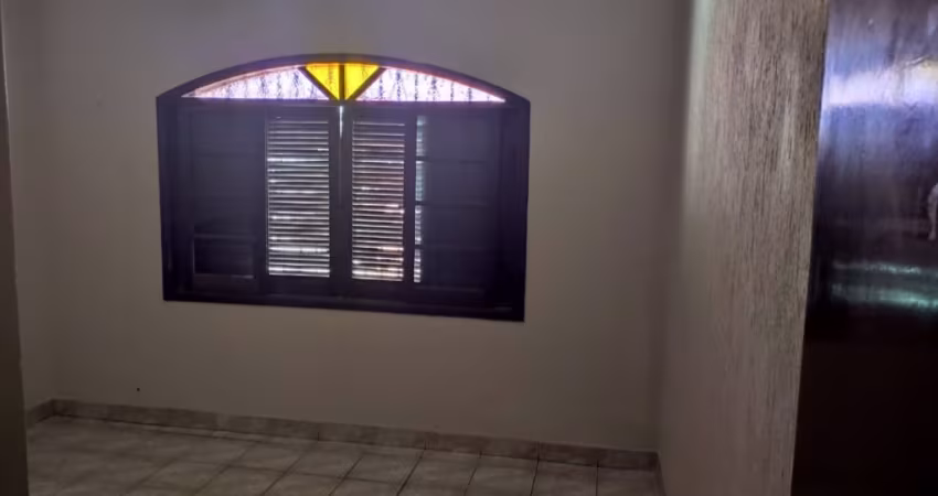 CASA À VENDA!!!