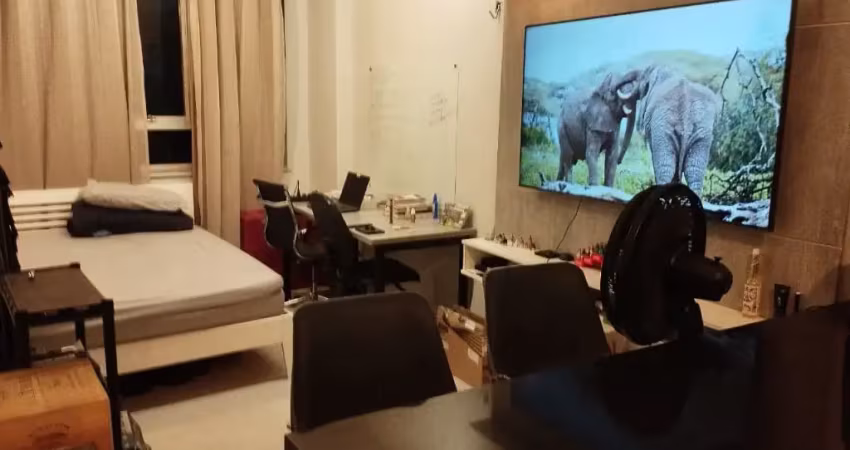 Apartamento com 1 quarto à venda na República, São Paulo 