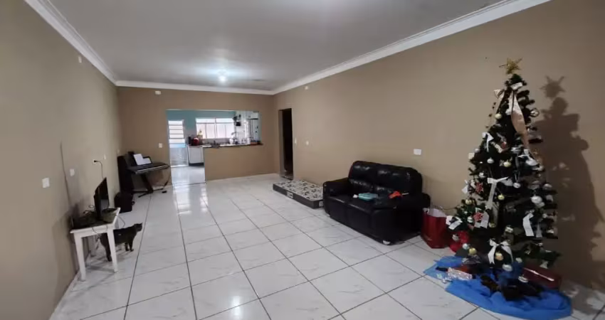 Casa com 6 quartos à venda no Jardim Guairaca, São Paulo 