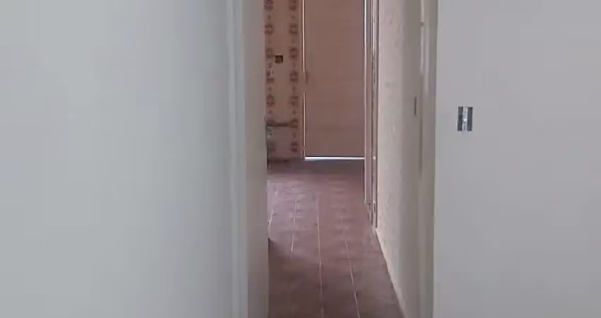Casa com 2 quartos à venda no Jardim Rodolfo Pirani, São Paulo 