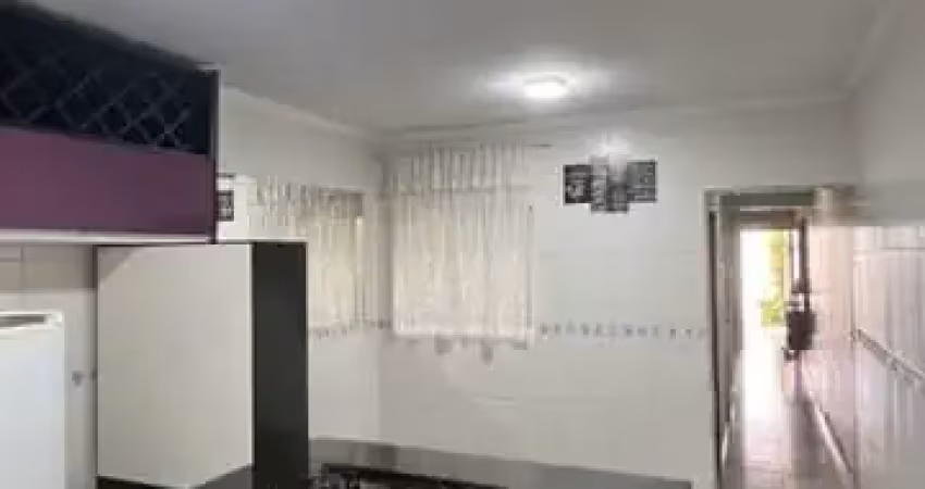 Sobrado semi mobiliado e com sacada para venda/permuta no parque dos bancários