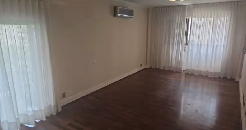 Apartamento com sacada para venda/permuta no cerqueira césar