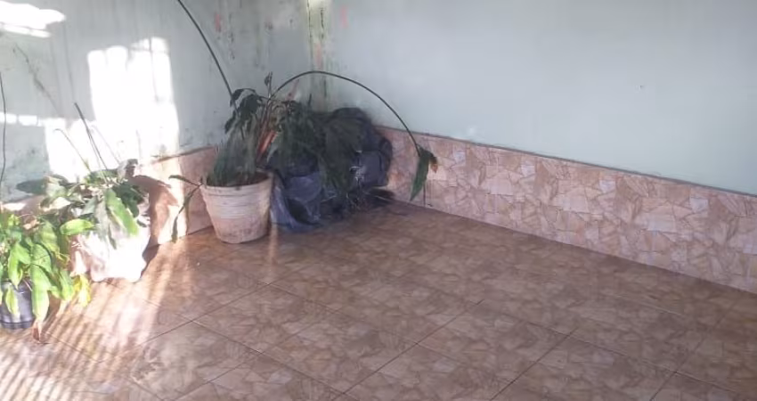 Casa a venda no Itaim paulista, com ótimo terreno de 8 x 35, 280m², região prospera, com muitos empreendimentos sendo erguidos por perto