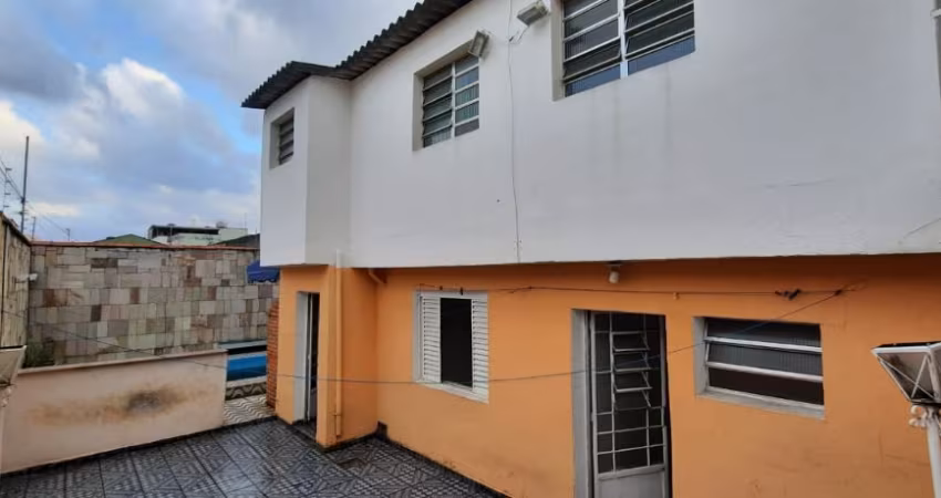 3 Casas a venda em 1 terreno muito bom e bem localizado na Penha/Vila Aricanduva, entre as estações Penha e Vila Matilde, são 240mts² de terreno (8X30)