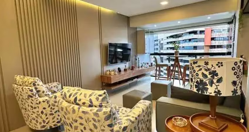 Apartamento com 3 quartos sendo 2 suítes com vista mar na ponta verde
