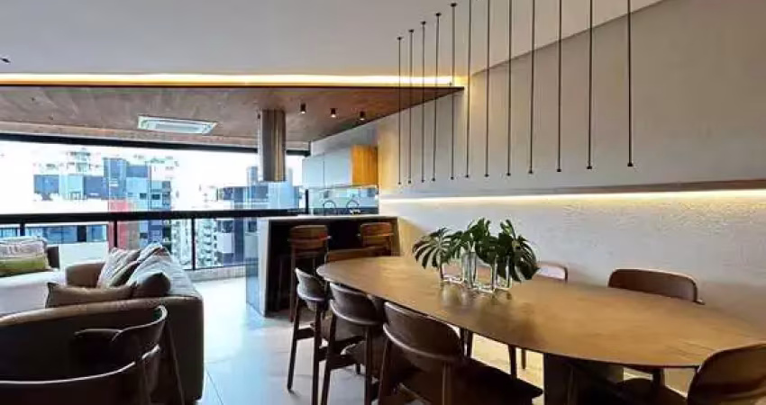 Apartamento totalmente mobiliado e decorado porteira fechada fica tudo que está