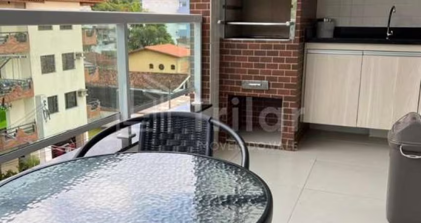 Excelente apartamento novo na Praia das Toninhas