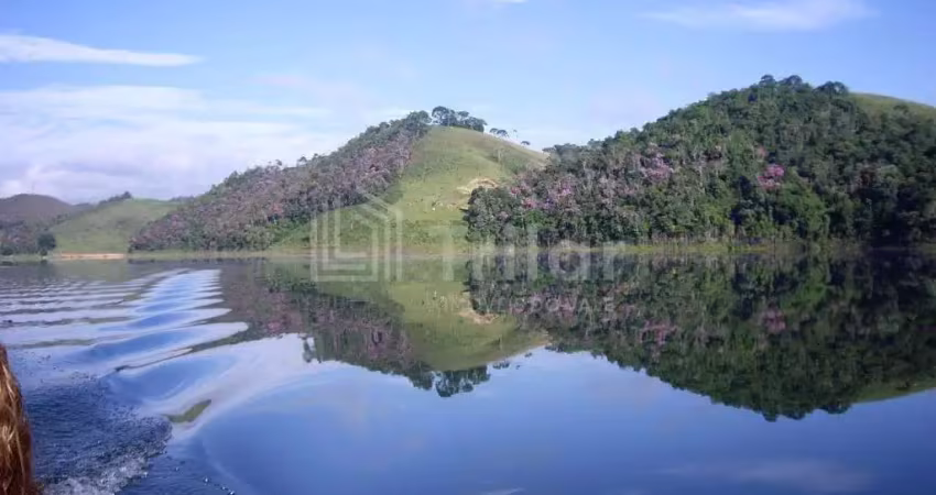 Chácara / sítio com 7 quartos à venda no Pavoeiro, Paraibuna 