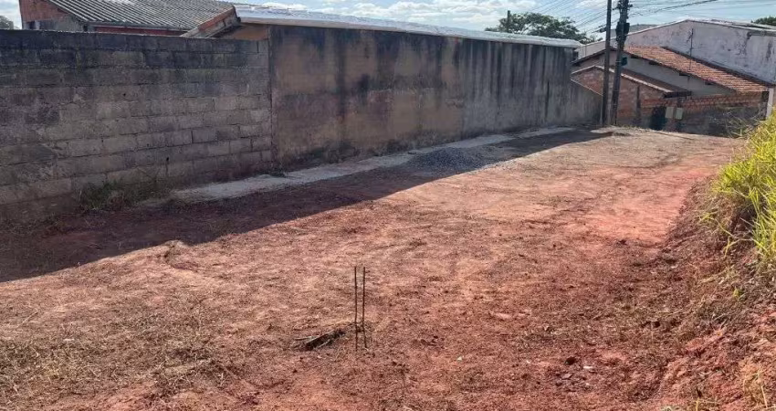 Venda oportunidade - terreno pronto para construir em bairro residencial.