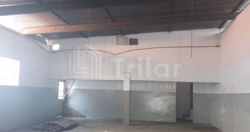 Galpão com 200 metros de construção para venda ou locação