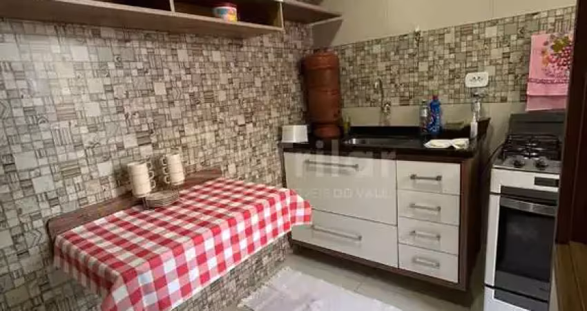 Oportunidade locação - mobiliado aptº 2 dorms./excelente localização próximo parque da cidade.