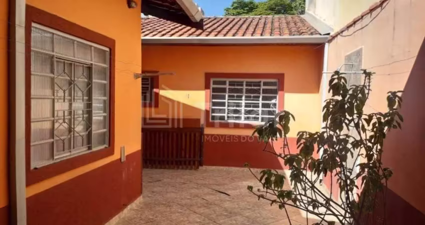 Casa para locação em são josé dos campos-sp, no monte castelo: 4 quartos, 1 suíte, 2 salas e 4 vagas de garagem!