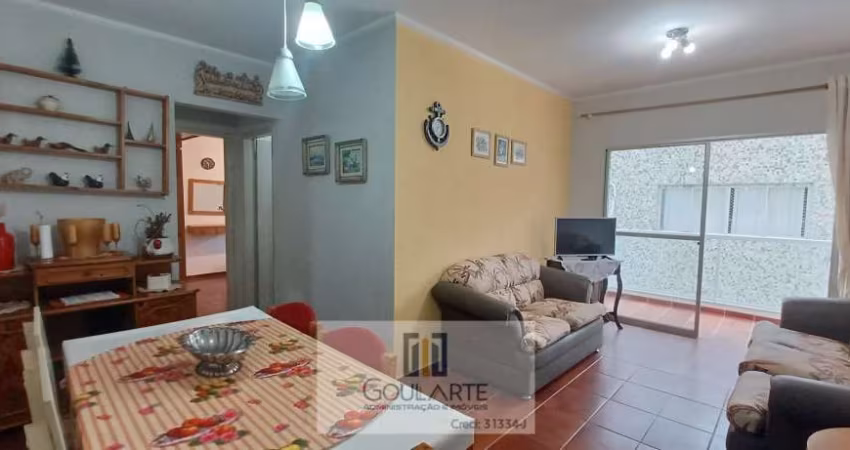 Apartamento com acesso a sacada, 3 dormitórios, lado praia - Enseada-Guarujá/SP