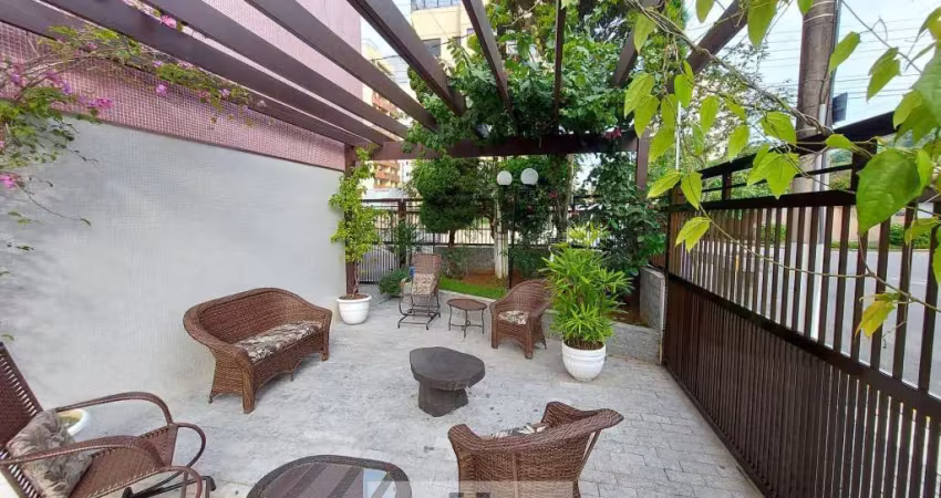 Cobertura Penthouse  com 2 suítes e área gourmet na praia do TOMBO-Guarujá/SP.