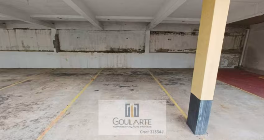 Garagem externa em condomínio á 20 metros da praia da Pitangueiras-Guarujá/SP.