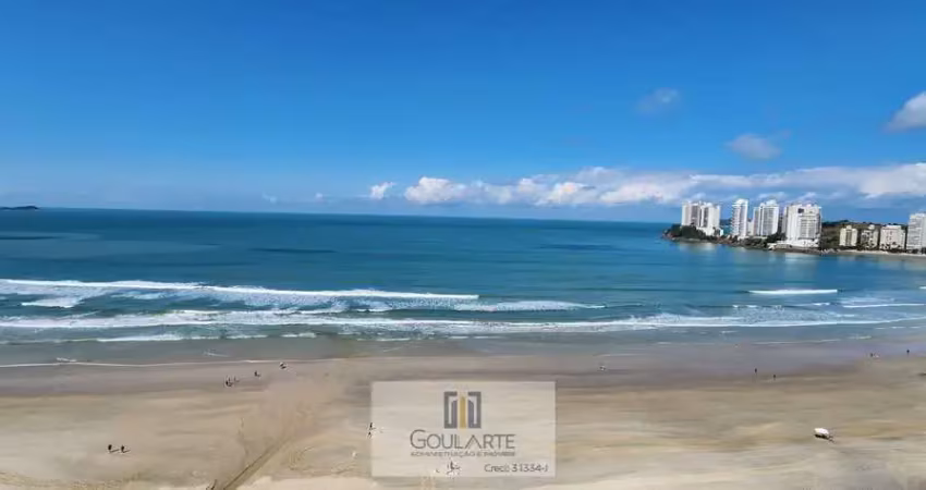 Apartamento alto padrão com acesso a sacada frente mar, 3 dormitórios sendo 1 com acesso a sacada compartilhada + 1 dormitório de serviço, na praia das pitangueiras - guarujá sp.