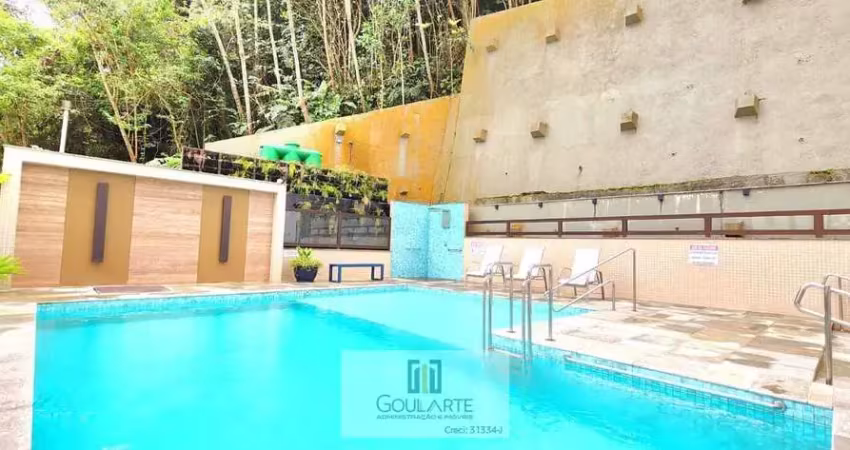 Apartamento alto padrão com 3 dormitórios climatizados sendo 1 suíte, área de lazer no condomínio (piscinas aquecidas, academia, bilhar...), à 200m da praia das pitangueiras - guarujá/sp