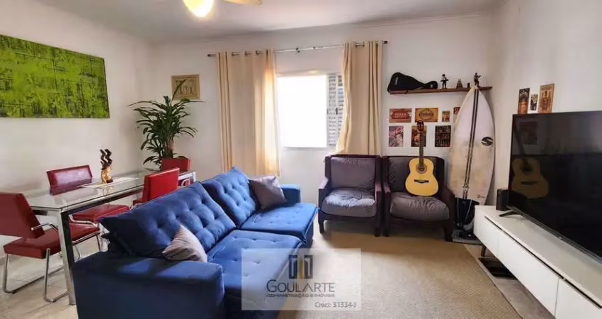 Apartamento com 2 dormitórios sendo 1 suíte climatizada, à menos de 50m da praia das astúrias - guarujá/sp.