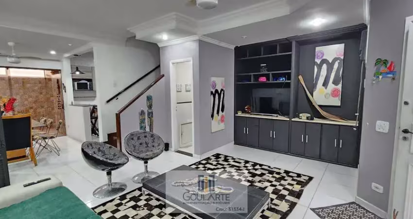 Casa duplex em condomínio próximo a praia,3 dormitórios sendo 1 suíte climatizada, na pitangueiras-guarujá/sp.
