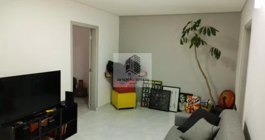 Casa 150m², 02 Dormitórios.