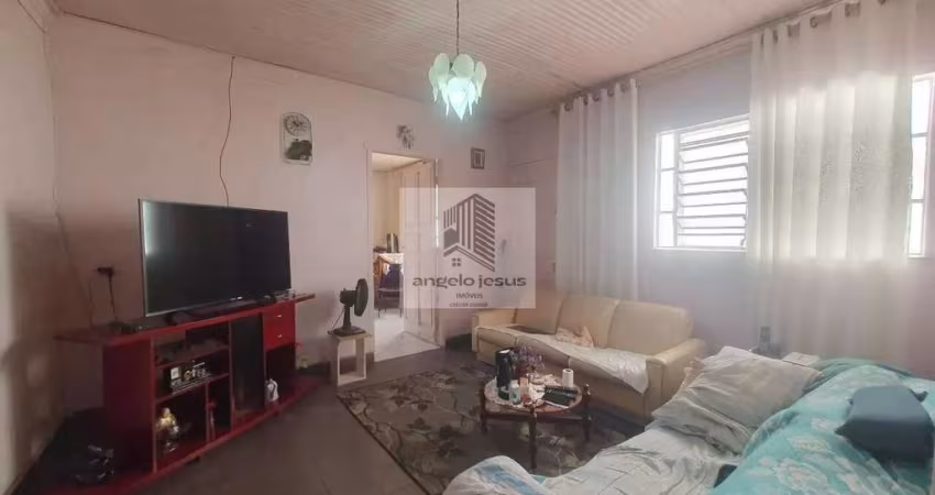 Casa Vila 114m², 03 Dormitórios, 02 Vagas.