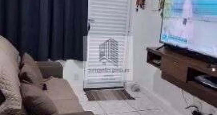 Casa 40m², 02 Dormitórios, 01 Vaga.