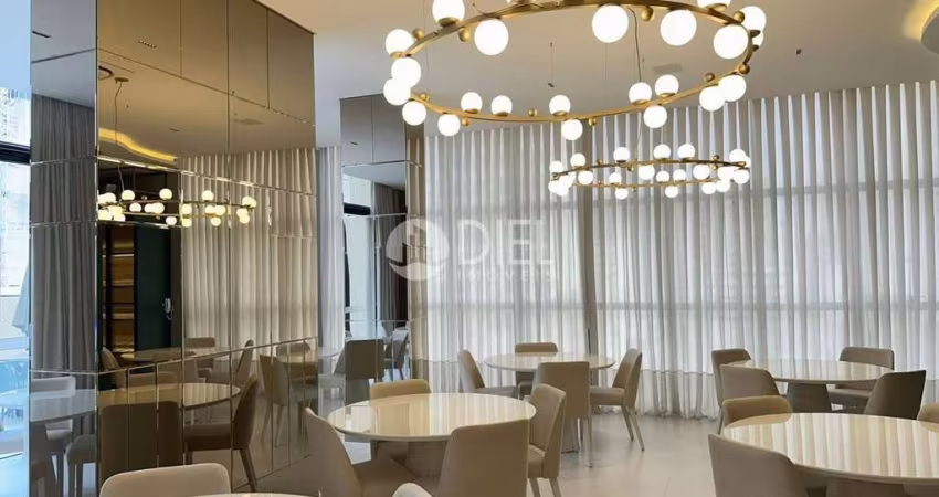 Apartamento com 4 suÍtes, Meia Praia, Itapema - SC