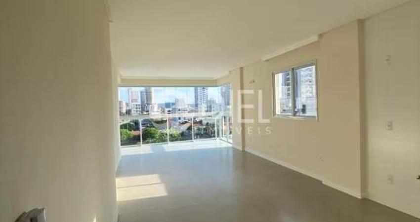 Apartamento com 3 suÍtes, Pereque, Porto Belo - SC