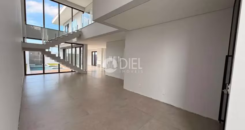 Casa no viva park com 3 suítes e 2 vagas, vivapark, porto belo - sc