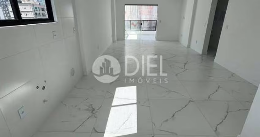 Apartamento com 3 dormitÓrios sendo 2 suÍtes!, Meia Praia, Itapema - SC