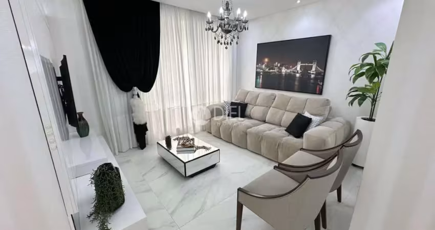 Apartamento com 4 suÍtes e 2 vagas, Meia Praia, Itapema - SC