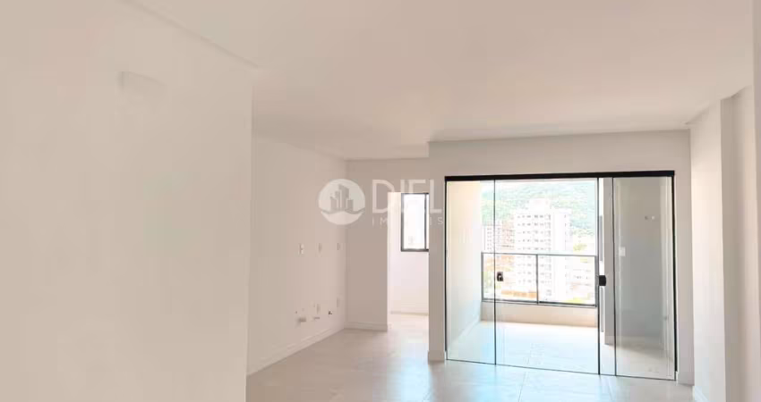 Apartamento com 3 suÍtes e 2 vagas em porto belo!, Pereque, Porto Belo - SC