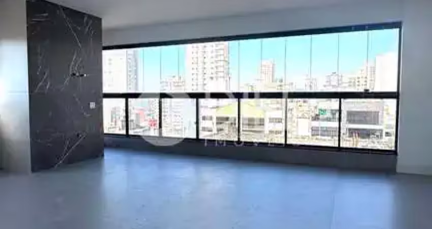 Um belo apartamento com 3 suÍtes na meia praia!, Meia Praia, Itapema - SC
