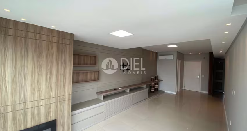Um apartamento semi-mobiliado com uma bela vista , Pioneiros, Balneário Camboriú - SC
