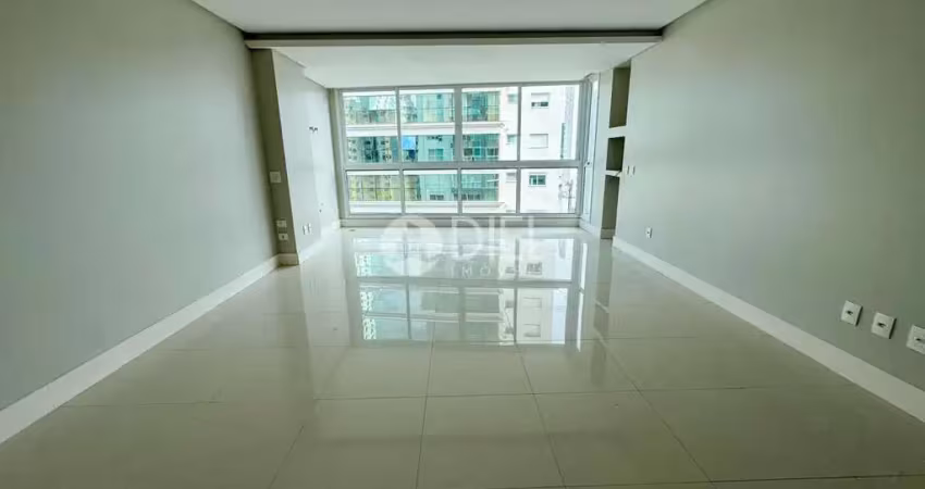Um belo apartamento com 3 suítes e 3 vagas!!, pioneiros, balneário camboriú - sc