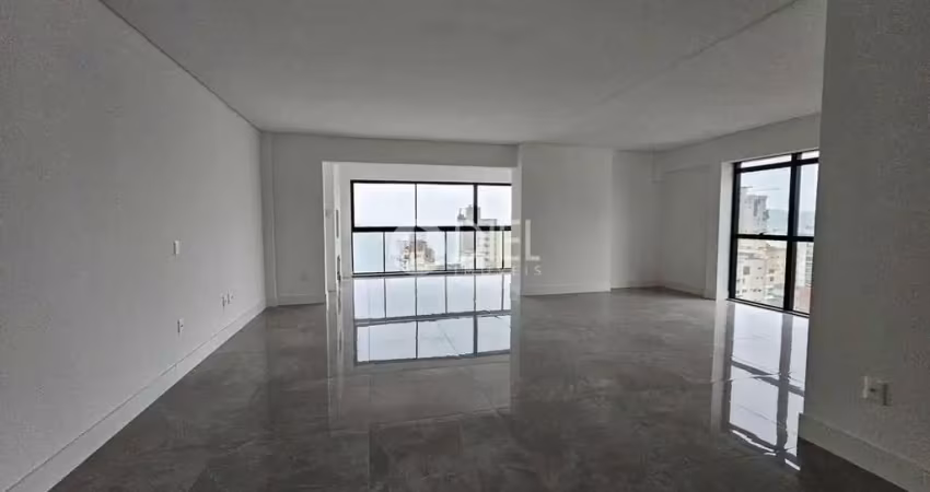 Um belo apartamento para você morar!!, meia praia, itapema - sc