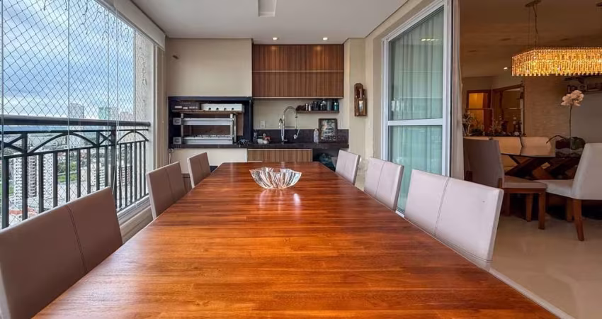 Apartamento com 3 quartos, 176 m², à venda por R$ 1.890.000