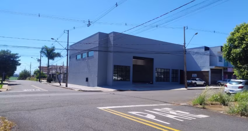 Barracão Comercial com Mezanino