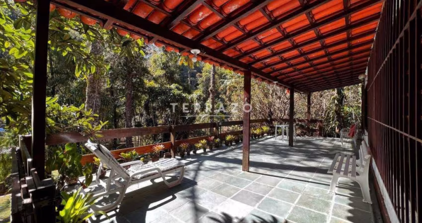 Sítio à venda, 4 quartos, 2 suítes, 3 vagas, Albuquerque - Teresópolis/RJ