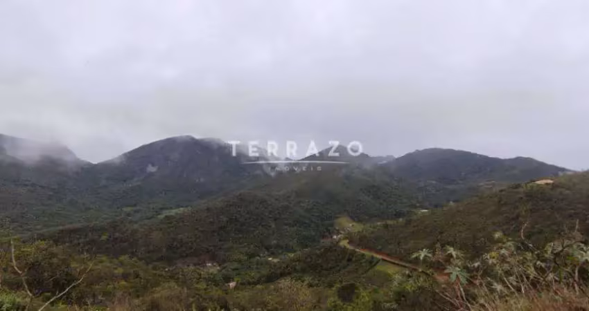 Terreno em condomínio fechado à venda na Estrada das Magnólias, Albuquerque, Teresópolis