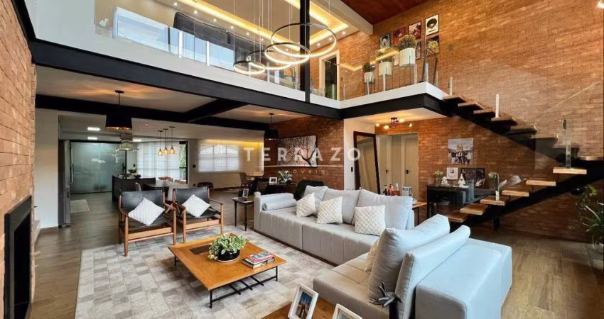 Casa à venda, 4 quartos, 3 suítes, 4 vagas, Iucas - Teresópolis/RJ