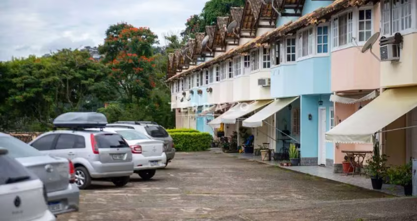 Casa em condomínio à venda, 3 quartos, cascata guarani - teresópolis/rj