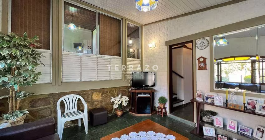 Casa em Condomínio à venda, 3 quartos, 1 suíte, 1 vaga, Posse - Teresópolis/RJ