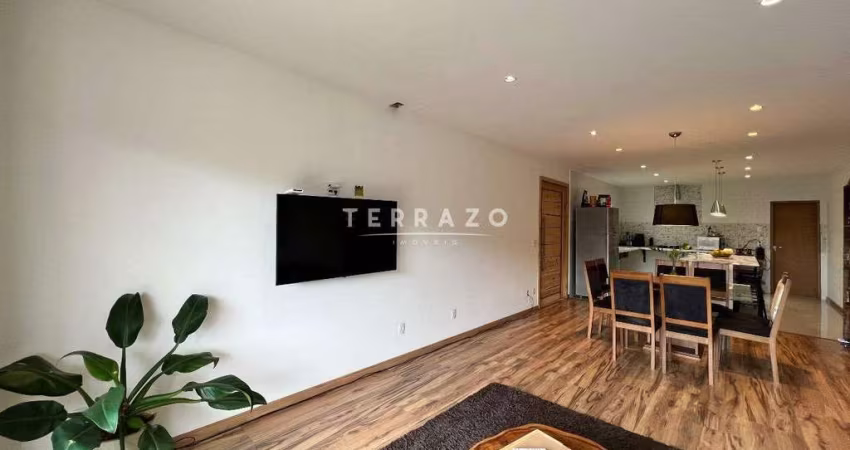 Casa à venda, 2 quartos, 1 suíte, 3 vagas, Várzea - Teresópolis/RJ
