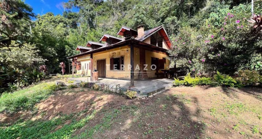 Sítio à venda, 3 quartos, 2 vagas, Jardim Salaco - Teresópolis/RJ