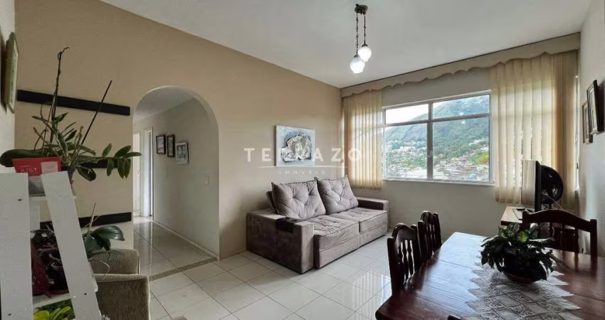 Apartamento à venda, 3 quartos, 1 suíte, 1 vaga, Alto - Teresópolis/RJ