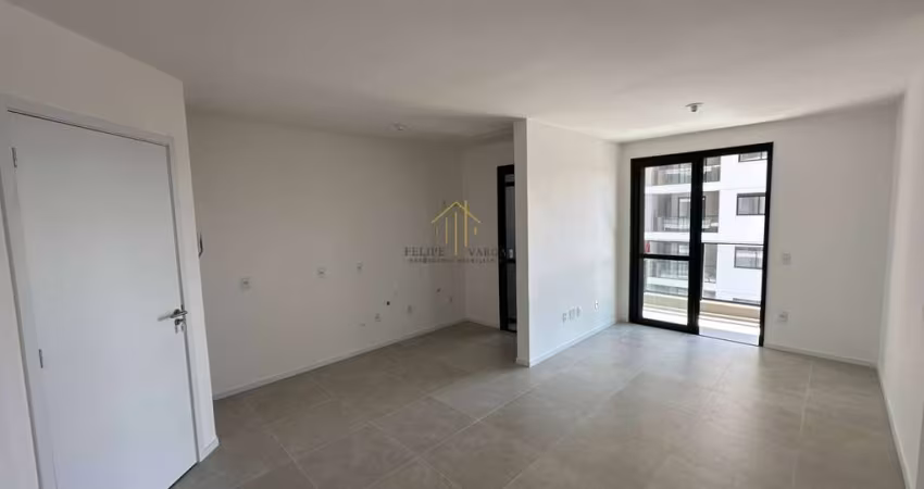 Apartamento Vivendas Home Club - Sendo instalada cozinha, box, persianas