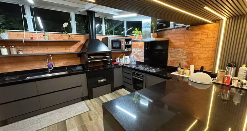 Casa com 3 quartos para alugar na Avenida Paulo Roberto Vidal, Bela Vista, Palhoça
